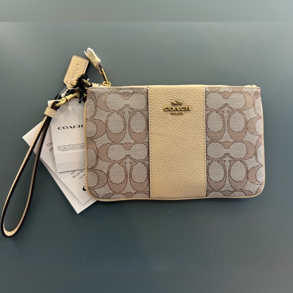 Coach wristlet wallet - Picture 1 of 5